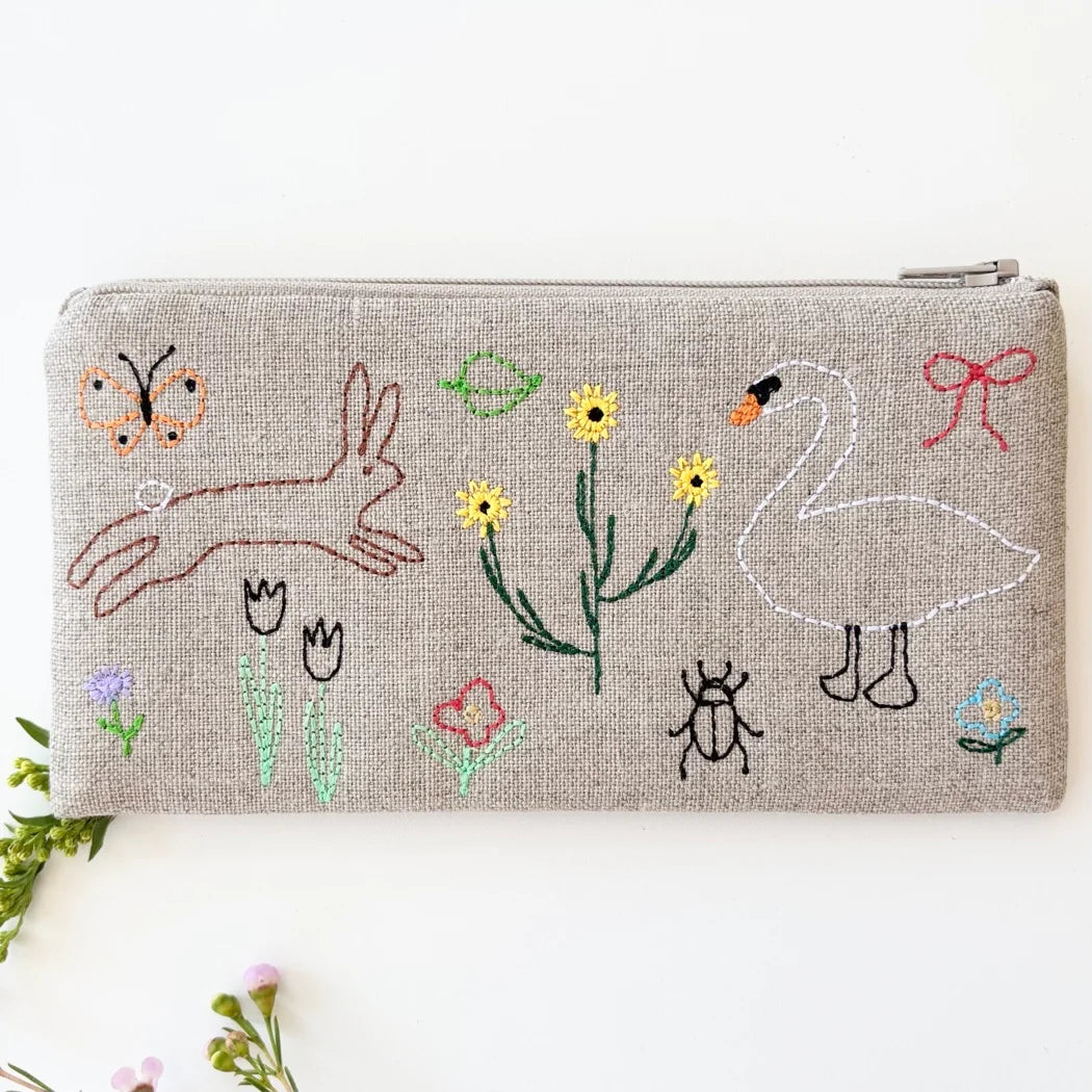 Pouch Biota