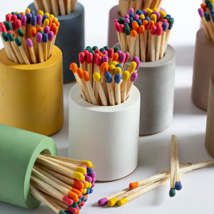 Match Striker Concrete Cylinder : Matcha