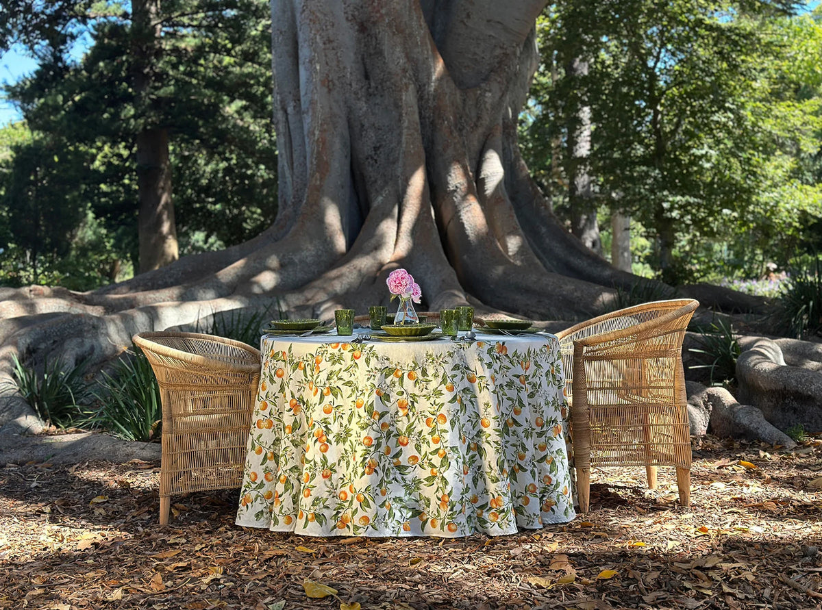 Tablecloth 'L'Orangerie' Linen Round - 102"