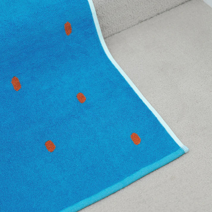 Dawn Bath Towel / Bright