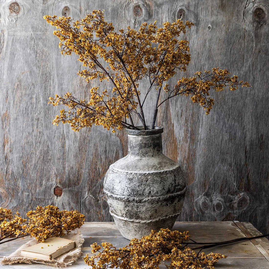 Sedge Winter Saffron