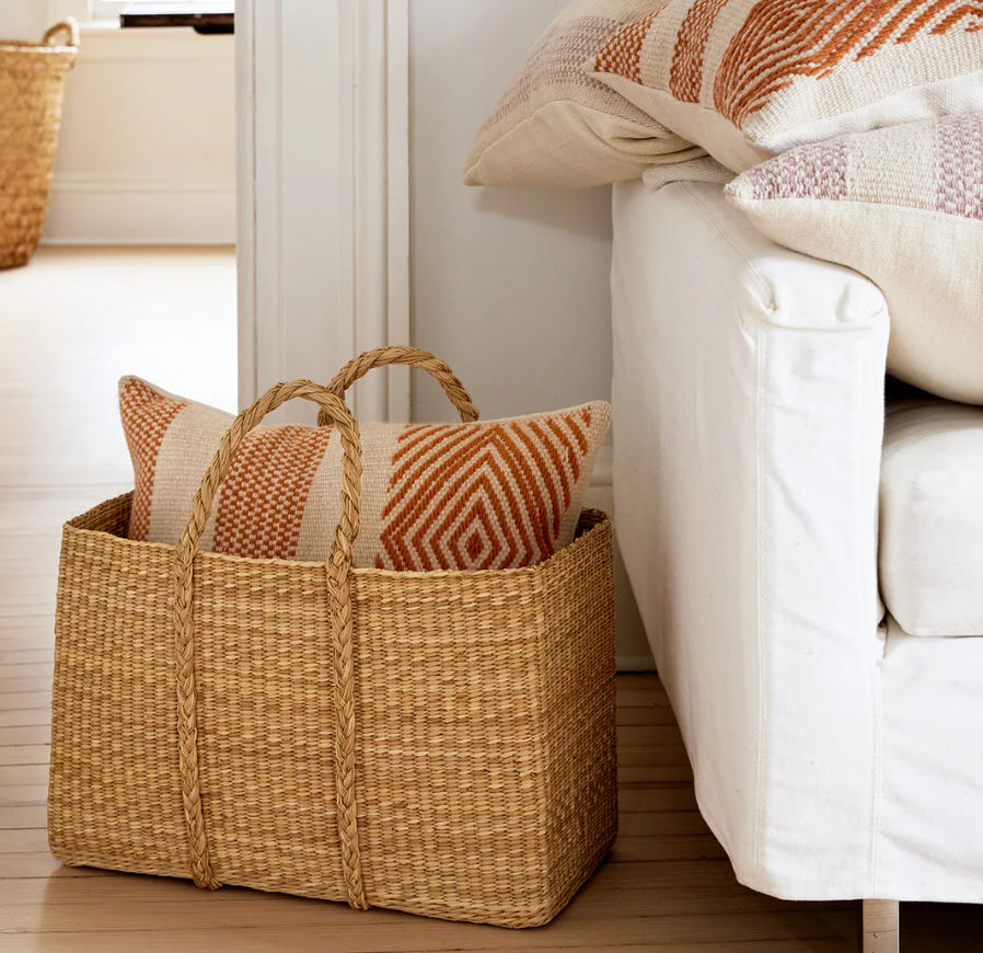 Verano Tote Basket