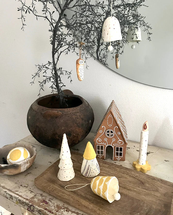 Orn Tree White with Polka Dots