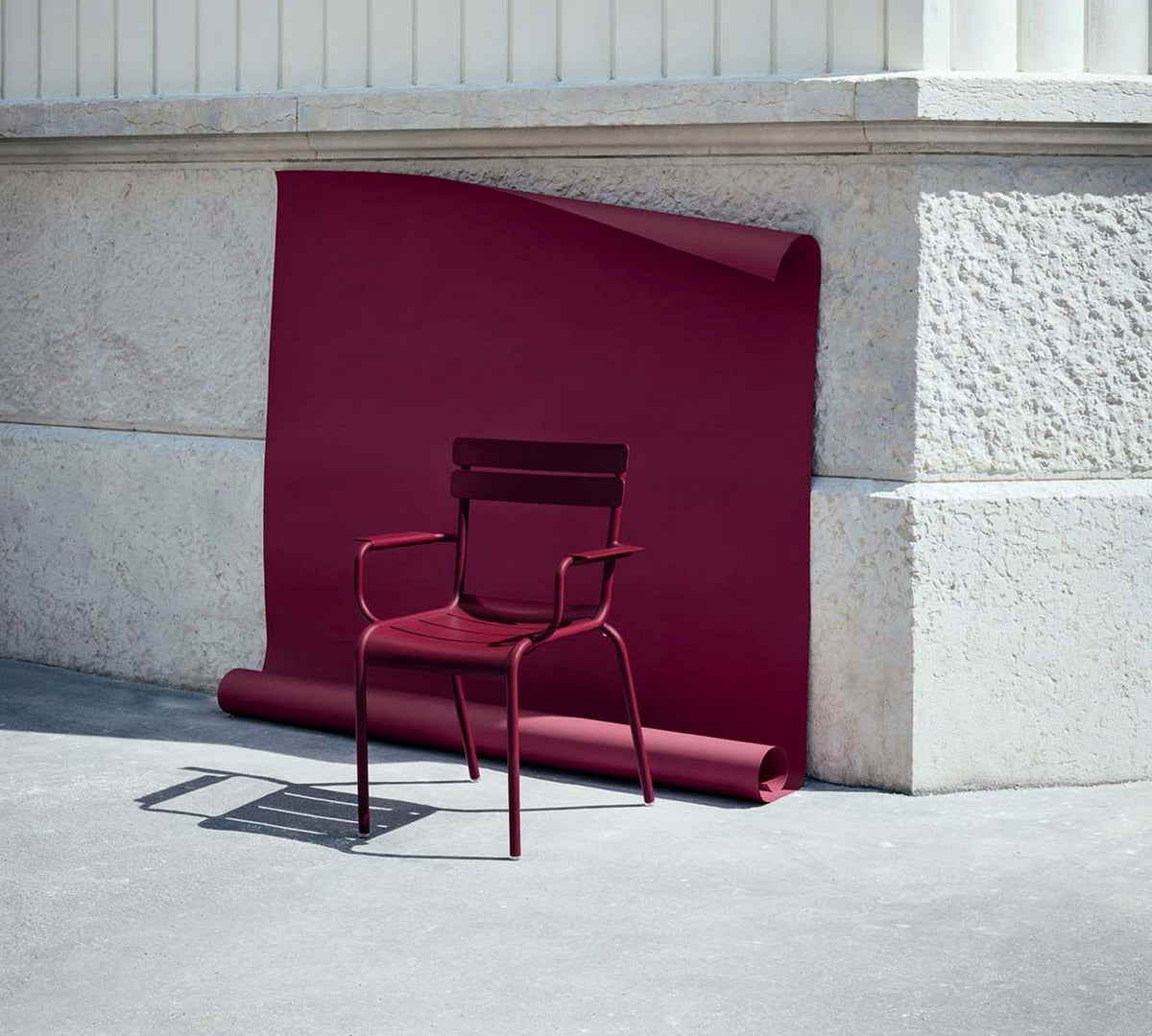 Luxembourg Arm Chair: Poppy