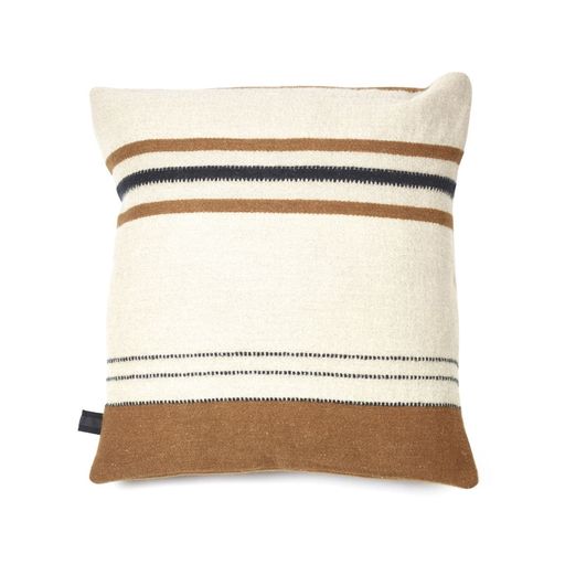 Pillow 25x25